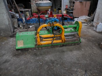 /photos/106122637011a.jpg